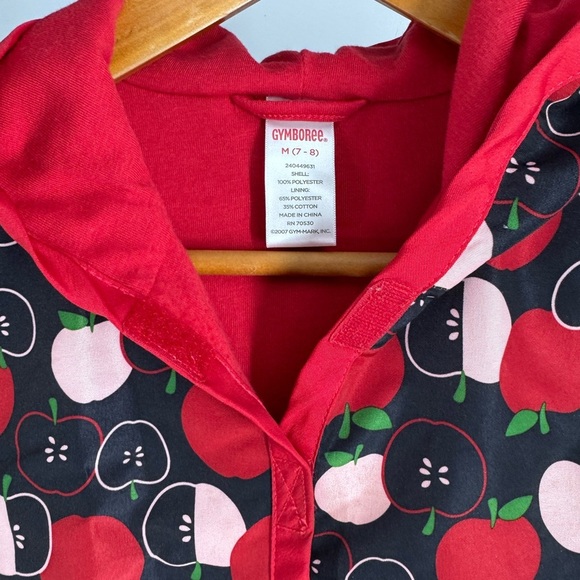 Gymboree lined raincoat with accessible zelcro closures. Apple print 7-8 Y - Picture 6 of 6